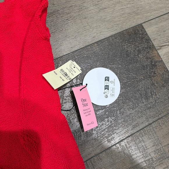 Hunza G Domino one piece swimsuit in red NWT - Picture 4 of 7